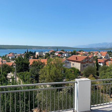 Apartmani Anka Gornji Karin Exterior photo
